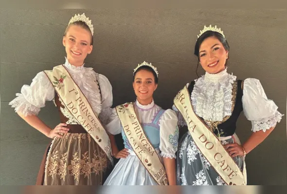 Princesas e rainha do Café de Itarana destacam a força da tradição em Alto Jatibocas