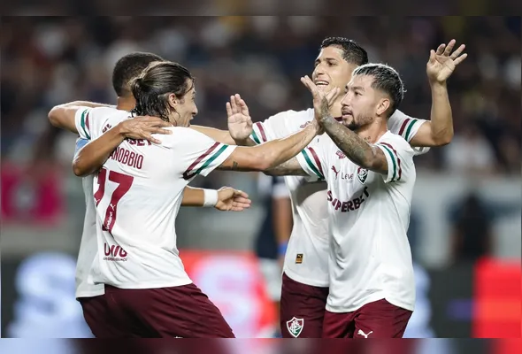 Jogadores do Fluminense comemoram gol marcado