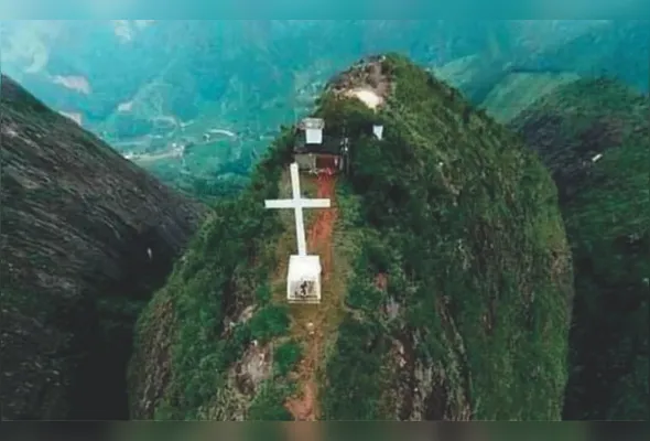 Cruzeiro Alto Liberdade é um cartão-postal da cidade de Marilândia