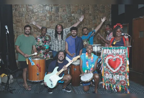 Integrantes do bloco Regional da Nair, que vai às ruas no domingo e promete arrastar uma multidão