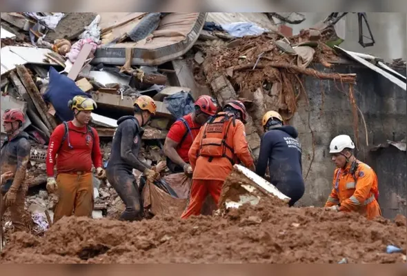 Imagem ilustrativa da imagem Chega a 68 o número de mortos após chuvas na zona da mata, em Minas Gerais