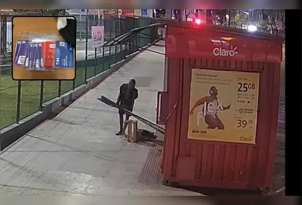 Suspeito invadiu a banca de jornal e levou chips de operadoras, além de outros pertences, dando um prejuízo acima de R$ 4 mil