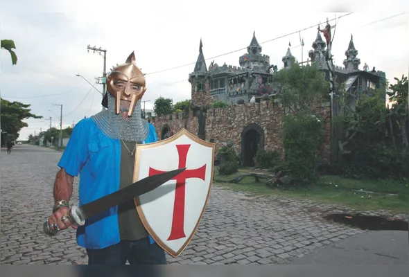 Imagem ilustrativa da imagem Torres e passagens secretas em castelo na Barra do Jucu