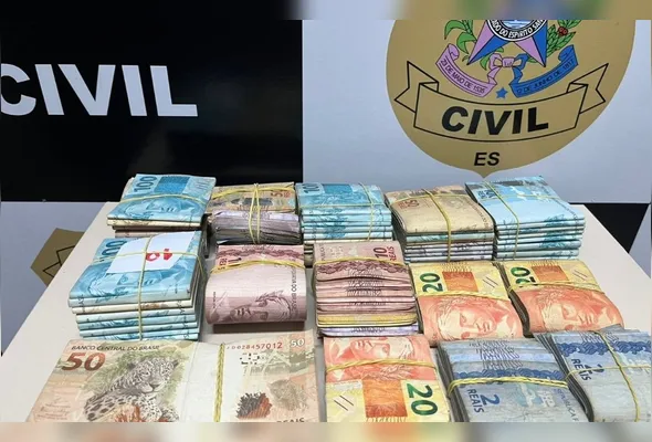 Mais de 48 mil foi apreendido pela Polícia Civil em Itapemirim