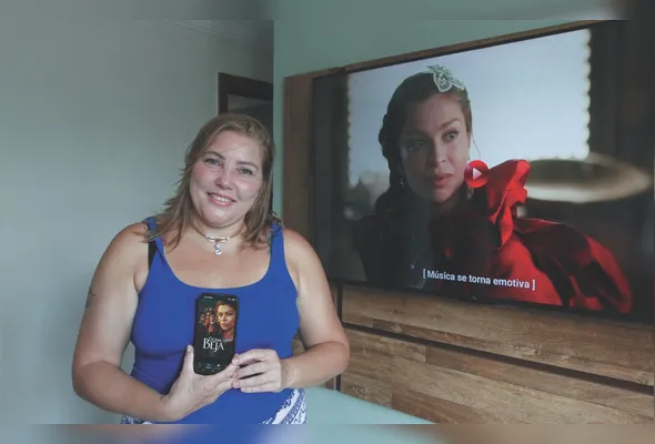 Clariana Amanda Costa Siroco diz que cresceu ouvindo elogios à novela “Dona Beja” dentro de casa