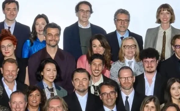 Imagem ilustrativa da imagem Wagner Moura e Kleber Mendonça aparecem em foto do Oscar