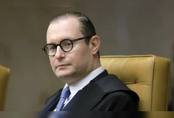 Zanin diz que o acesso ao conteúdo do celular de Vorcaro, do bando Maste, é imprescindível para que ele forme sua convicção para o julgamento