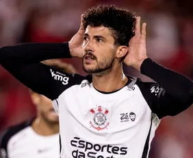 Imagem ilustrativa da imagem Corinthians arranca empate no fim e fica perto de vaga na Libertadores