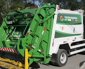 Imagem ilustrativa da imagem Paralisação nacional causa interrupção na coleta de lixo nesta sexta no ES