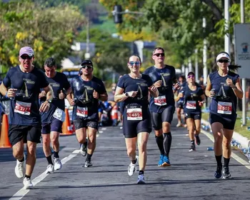 Imagem ilustrativa da imagem Cartão-postal vai virar pista de corrida de rua em Vitória