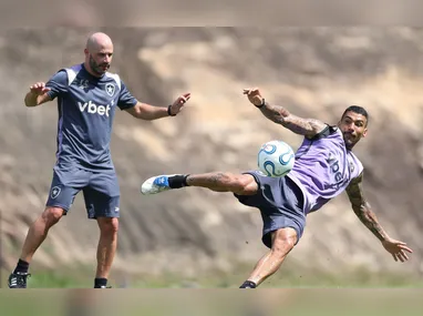 Neymar retorna nesta terça-feira (28) ao Santos