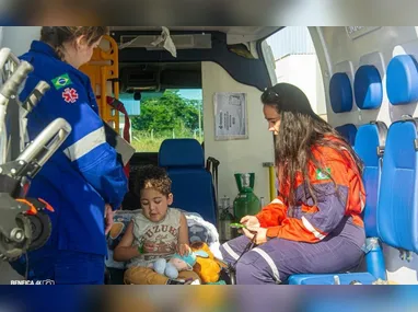 Juninho foi diagnosticado com schwannoma vestibular, um tumor benigno. Zumbido no ouvido é um dos sintomas