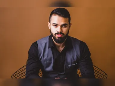 Vítima foi ferida pelo ex-namorado com um caco de vidro