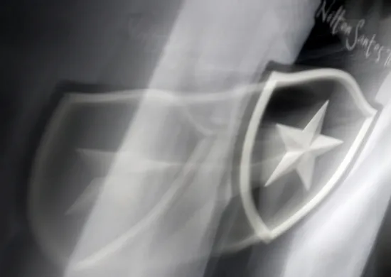 Imagem ilustrativa da imagem Botafogo é punido com o quinto transfer ban e segue impedido de registrar atletas