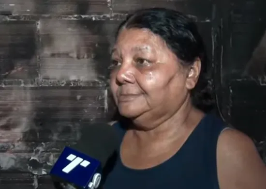 Imagem ilustrativa da imagem Incêndio destrói cozinha de idosa em Vitória e família pede ajuda