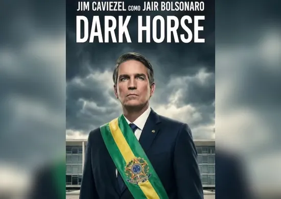 Imagem ilustrativa da imagem Trailer de 'Dark Horse' vê Bolsonaro como herói de suspense hollywoodiano