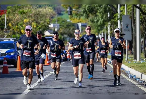 Imagem ilustrativa da imagem Cartão-postal vai virar pista de corrida de rua em Vitória