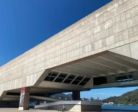 Imagem ilustrativa da imagem Cais das Artes deve ter obra concluída ainda em 2026