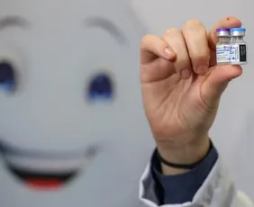 Imagem ilustrativa da imagem Casos de bronquiolite em bebês caem após chegada de vacina para gestantes no SUS
