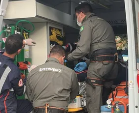 Imagem ilustrativa da imagem Criança de 7 anos sofre queimaduras graves e é transferida de helicóptero