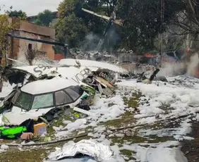 Imagem ilustrativa da imagem Famílias acessam caixa-preta de voo da Voepass quase 2 anos após queda em SP