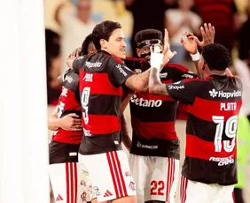 Imagem ilustrativa da imagem Flamengo vence Cusco e pode garantir melhor campanha da Libertadores