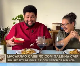 Imagem ilustrativa da imagem Galinha caipira com macarrão caseiro: uma receita de afeto