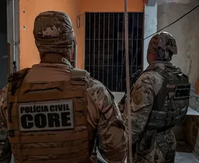 Imagem ilustrativa da imagem Megaoperação mobiliza mais de cem policiais em 19 cidades do Sul do ES nesta quinta