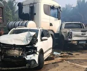 Imagem ilustrativa da imagem Nevoeiro provoca engavetamento e deixa 5 feridos no Noroeste do ES