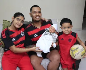 Imagem ilustrativa da imagem Pai batiza filhos com os nomes de Mbappé e Haaland no ES
