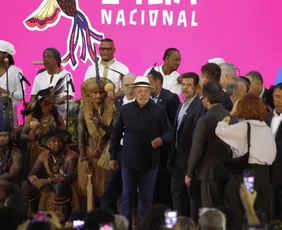 Imagem ilustrativa da imagem Segurança de Lula é agredido durante visita a Aracruz