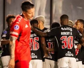 Imagem ilustrativa da imagem Vasco vence Barracas, termina em segundo e vai jogar os playoffs da Sul-Americana