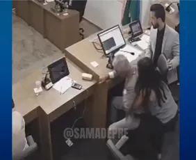 Imagem ilustrativa da imagem Vereador engasga com bala e é 'salvo´ por colega em São Mateus