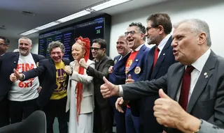 Imagem ilustrativa da imagem Comissão especial da Câmara aprova fim da escala 6x1