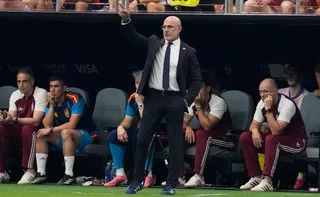 Imagem ilustrativa da imagem Treinador da Espanha diz que não haverá marcação individual em Messi