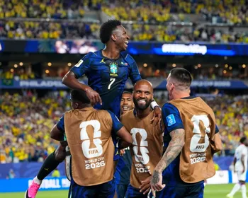 Imagem ilustrativa da imagem Brasil desencanta, vence o Haiti e assume a liderança do Grupo C