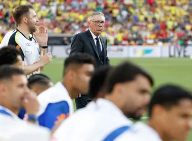Imagem ilustrativa da imagem Ancelotti diz priorizar organização defensiva do Brasil para a Copa