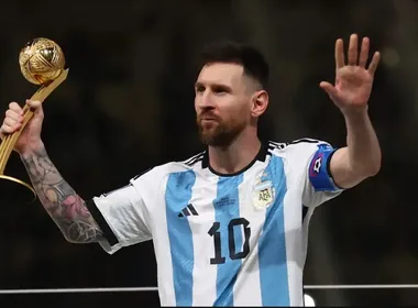 Imagem ilustrativa da imagem Messi é convocado para 'última dança' com Argentina em amistoso de despedida