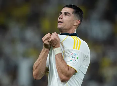 Imagem ilustrativa da imagem Cristiano Ronaldo mira 1000 gols e sonha com Liga das Nações