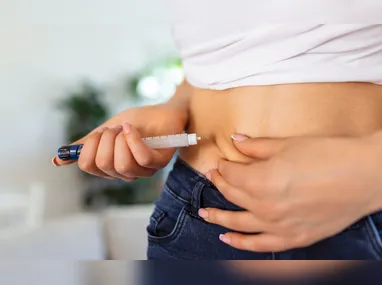 Medicamento com combinação antirretroviral de dolutegravir sódico (50 mg) e lamivudina (300 mg) utilizado para o tratamento do HIV
