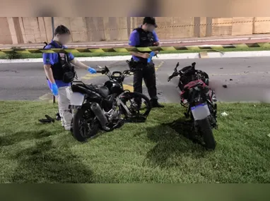 Imagem ilustrativa da imagem Dois jovens morrem após motos baterem de frente em avenida da Serra