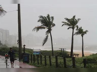 Imagem ilustrativa da imagem ES recebe novo alerta de ventos costeiros para 23 cidades; veja lista