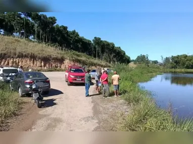 Veículo foi flagrado durante abordagem e fiscalização montados na Avenida Adalberto Simão Nader.
