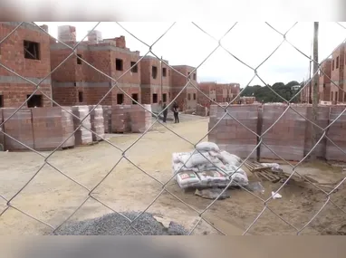 Para acessar a Terceira Ponte e o bairro Itapuã, motoristas que seguem pela Avenida Carlos Lindenberg deverão usar a Rua Sete de Setembro e, em seguida, a Avenida Luciano das Neves.