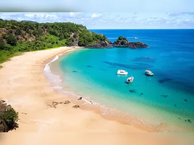 Imagem ilustrativa da imagem Praia brasileira entre as 50 melhores do mundo