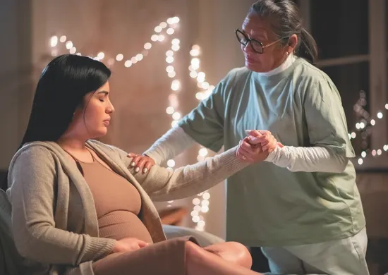 Imagem ilustrativa da imagem Cada vez mais gestantes recorrem a doulas no parto