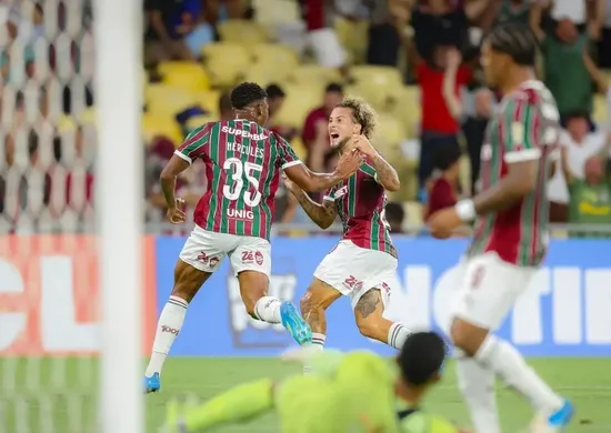 Imagem ilustrativa da imagem Fluminense vence La Guaira, conta com ajuda de argentinos e avança na Libertadores