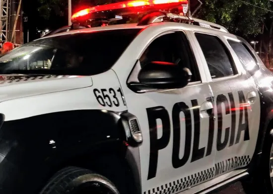 Imagem ilustrativa da imagem Policial atira em entregador após confundi-lo com assaltante em Fortaleza