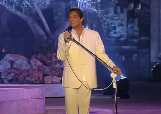 Imagem ilustrativa da imagem Roberto Carlos passará por cirurgia na vesícula