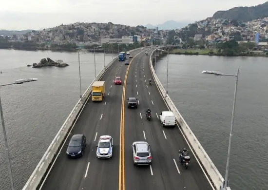 Imagem ilustrativa da imagem Segunda Ponte terá quinta faixa a partir de dezembro; entenda mudanças